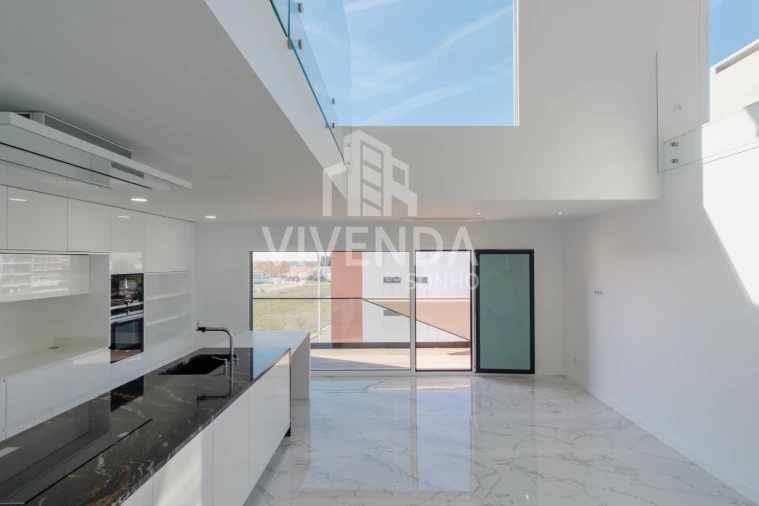 Apartamento T4 para Venda em Montijo e Afonsoeiro Foto 5