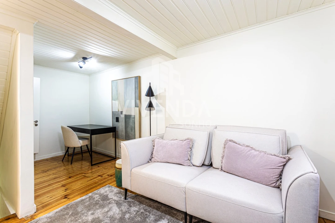 Apartamento T2 para Venda em Santa Maria Maior Foto 1