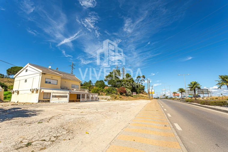 Moradia T3 para Venda em Gambia-Pontes-Alto da Guerra Foto 2