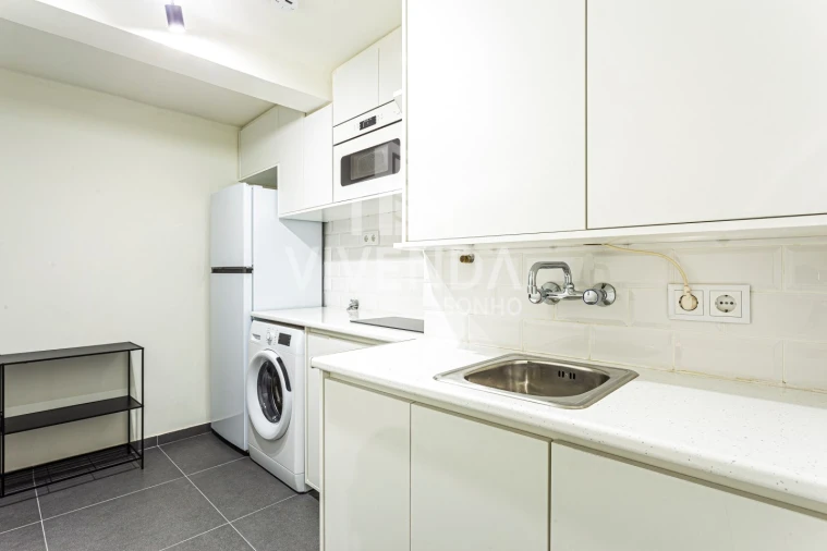 Apartamento T2 para Venda em Santa Maria Maior Foto 7