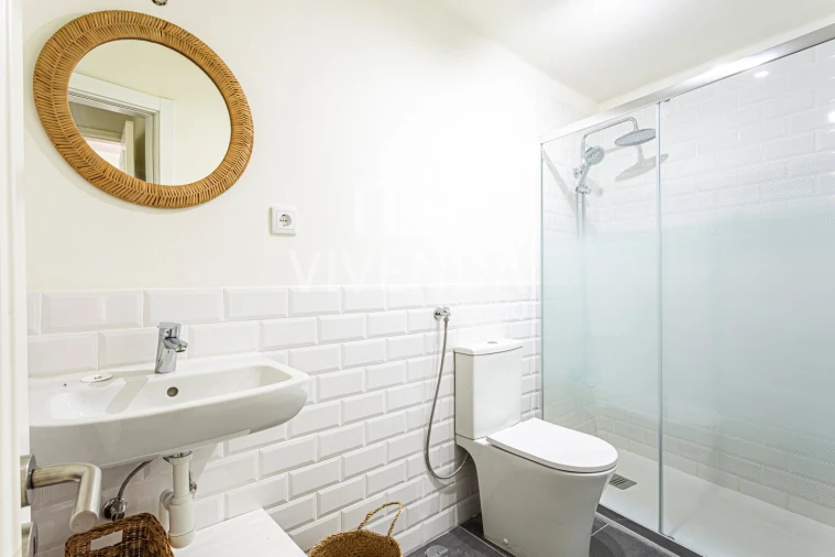 Apartamento T2 para Venda em Santa Maria Maior Foto 8