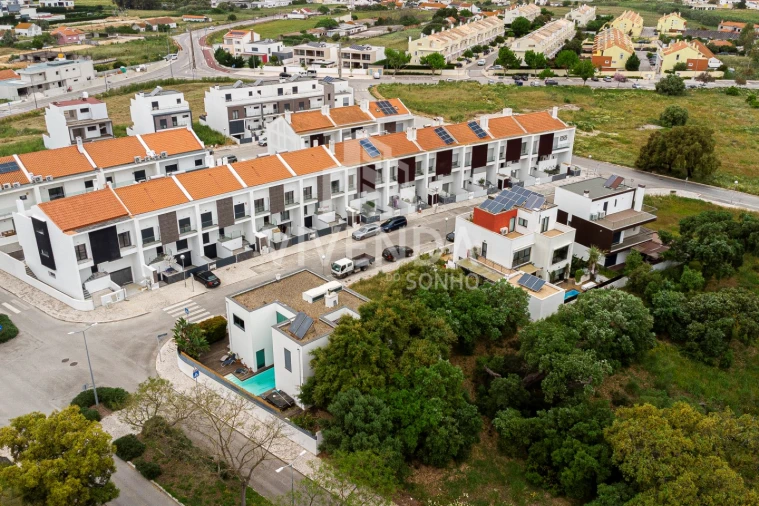 Moradia T3 para Venda em Alcochete Foto 9