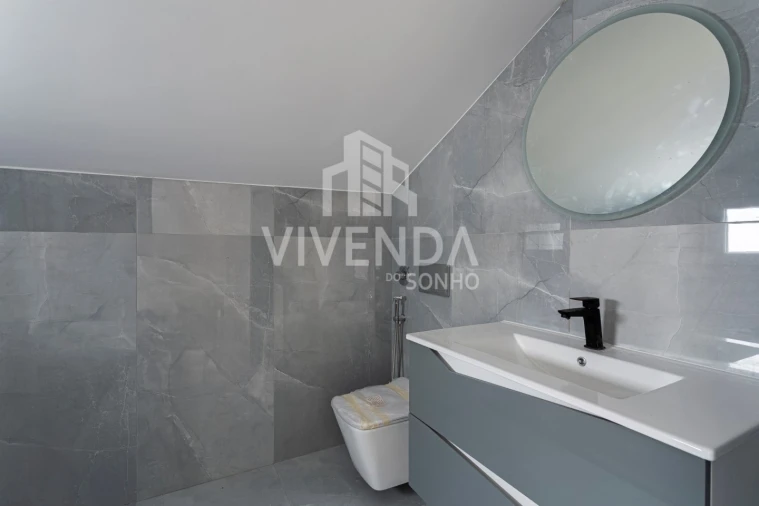 Moradia T3 para Venda em Alcochete Foto 14