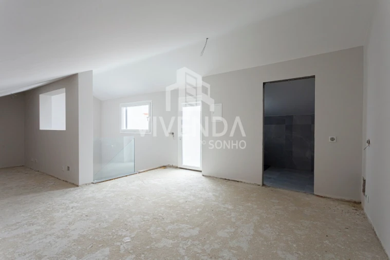 Moradia T3 para Venda em Alcochete Foto 17