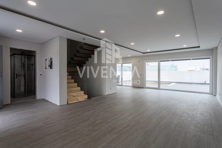 Moradia T3 para Venda em Alcochete Foto 33