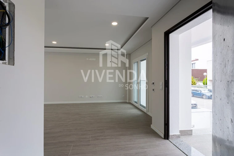 Moradia T3 para Venda em Alcochete Foto 35