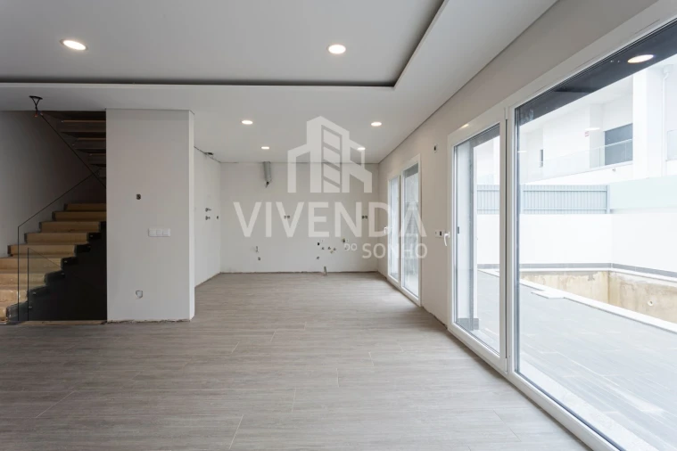 Moradia T3 para Venda em Alcochete Foto 37