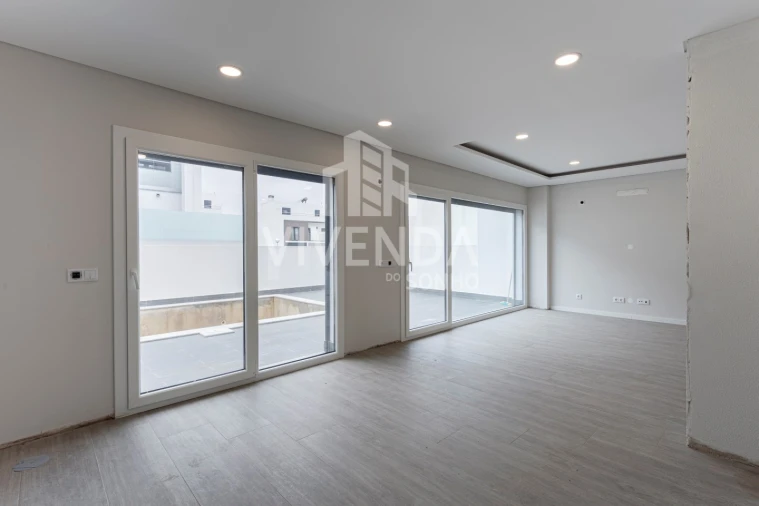 Moradia T3 para Venda em Alcochete Foto 40