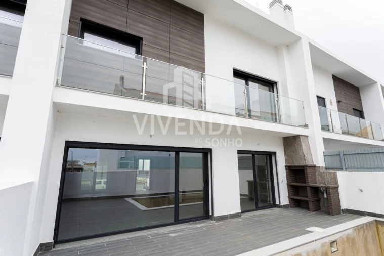 Moradia T3 para Venda em Alcochete Foto 47