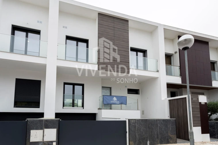 Moradia T3 para Venda em Alcochete Foto 54