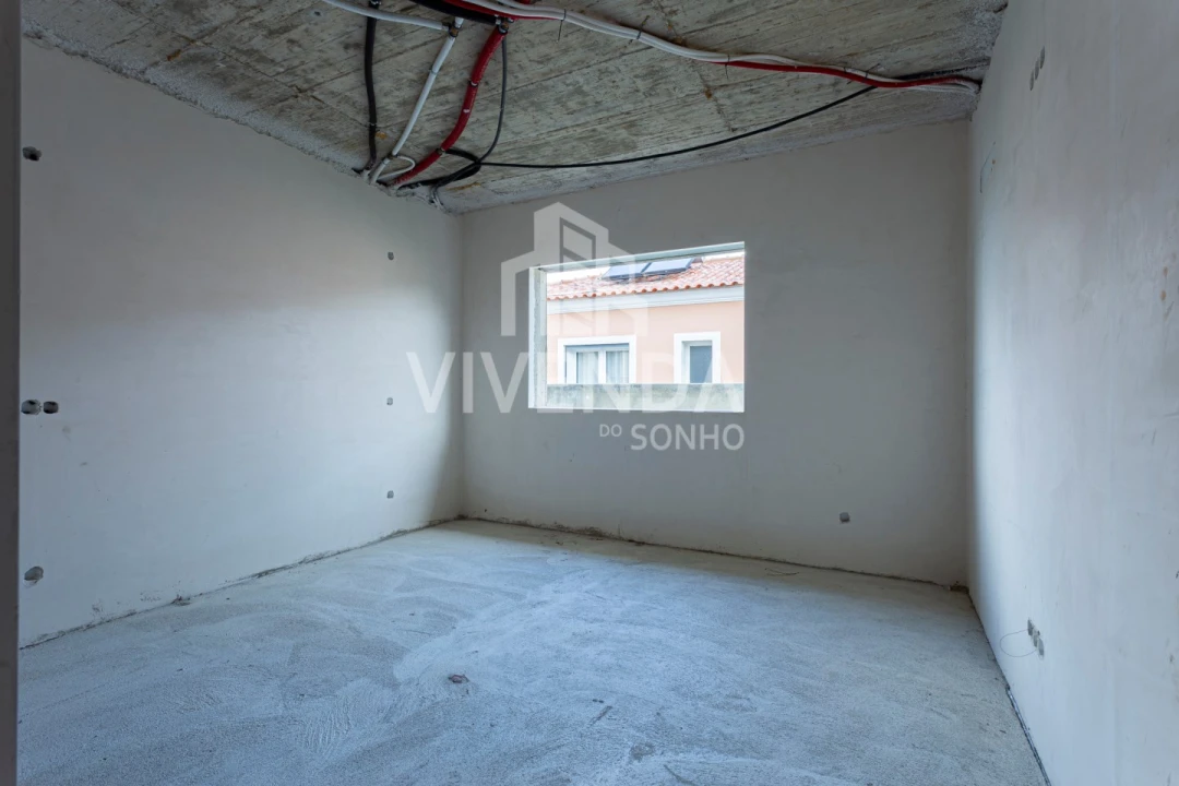 Moradia T5 para Venda em Azeitão (São Lourenço e São Simão) Foto 25