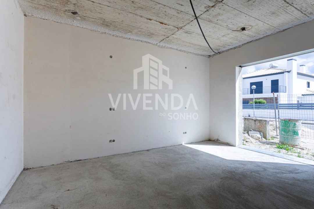 Moradia T5 para Venda em Azeitão (São Lourenço e São Simão) Foto 39
