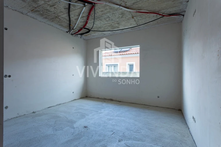 Moradia T5 para Venda em Azeitão (São Lourenço e São Simão) Foto 25