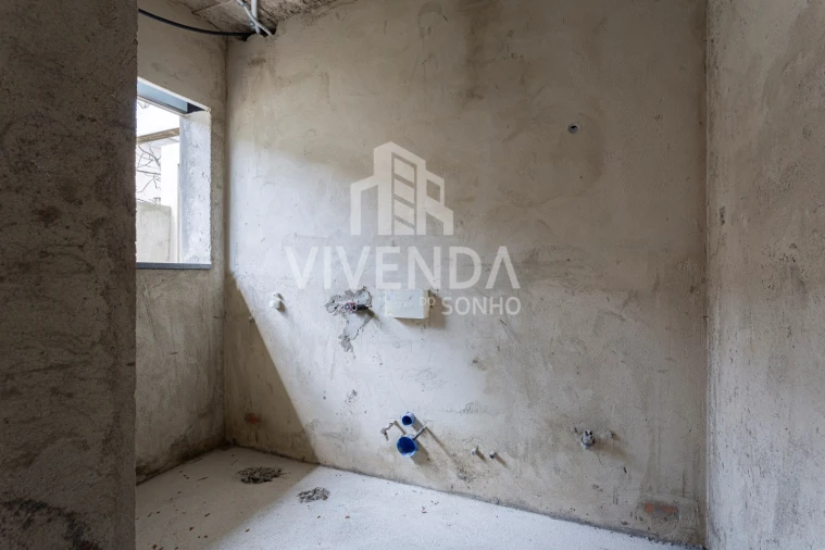 Moradia T5 para Venda em Azeitão (São Lourenço e São Simão) Foto 34