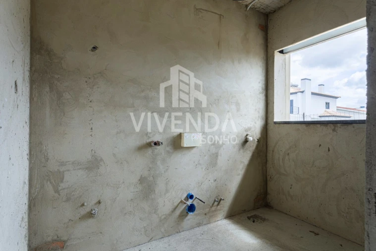 Moradia T5 para Venda em Azeitão (São Lourenço e São Simão) Foto 37