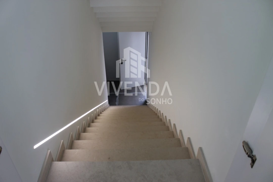 Moradia T3 para Venda em Gambia-Pontes-Alto da Guerra Foto 45