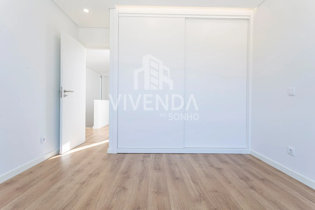 Moradia T3 para Venda em Gambia-Pontes-Alto da Guerra Foto 31