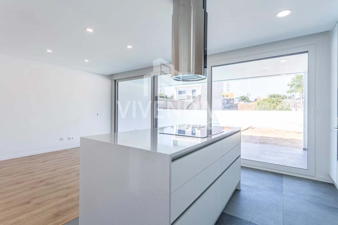 Moradia T3 para Venda em Gambia-Pontes-Alto da Guerra Foto 4