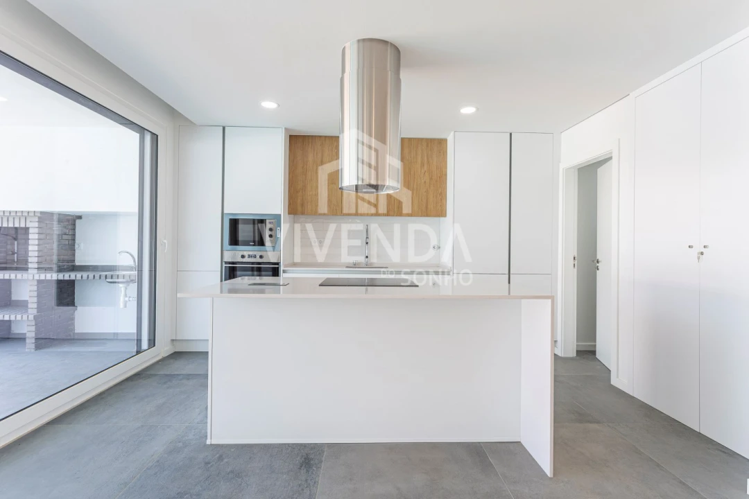 Moradia T3 para Venda em Gambia-Pontes-Alto da Guerra Foto 2