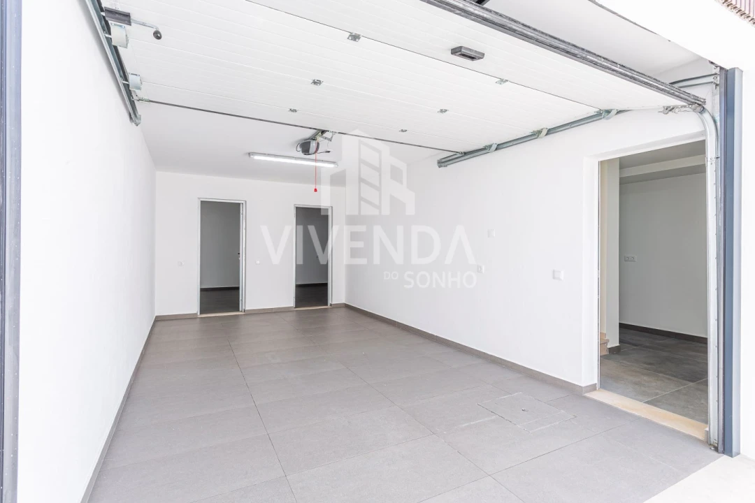 Moradia T3 para Venda em Gambia-Pontes-Alto da Guerra Foto 48