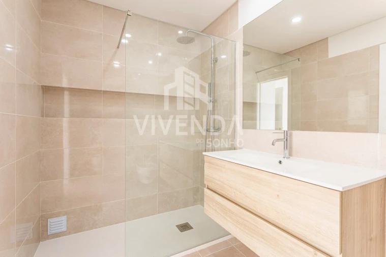 Moradia T3 para Venda em Gambia-Pontes-Alto da Guerra Foto 39