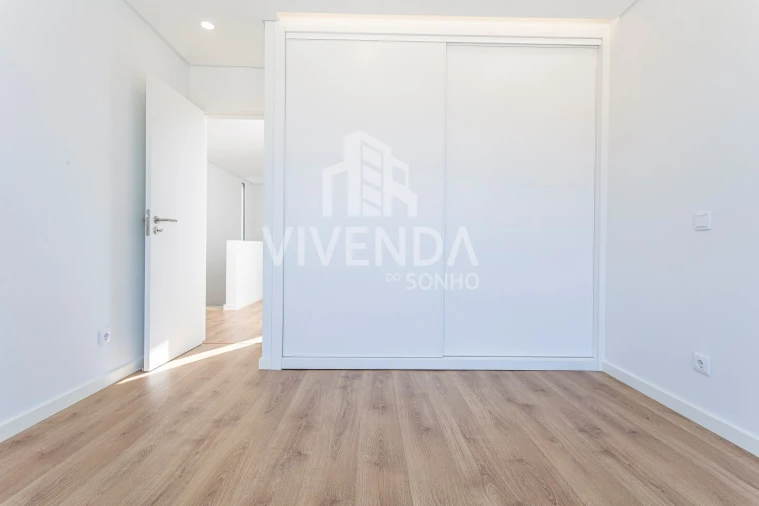 Moradia T3 para Venda em Gambia-Pontes-Alto da Guerra Foto 31