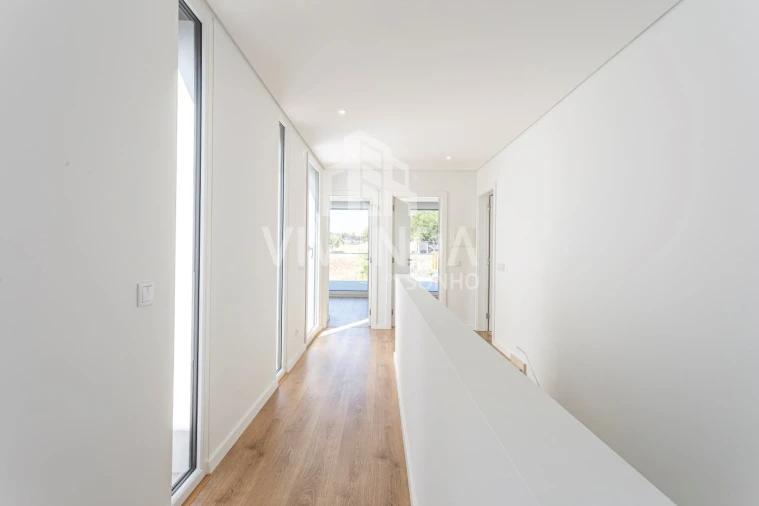 Moradia T3 para Venda em Gambia-Pontes-Alto da Guerra Foto 21