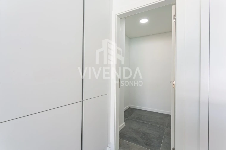 Moradia T3 para Venda em Gambia-Pontes-Alto da Guerra Foto 10