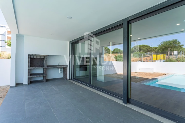 Moradia T3 para Venda em Gambia-Pontes-Alto da Guerra Foto 16