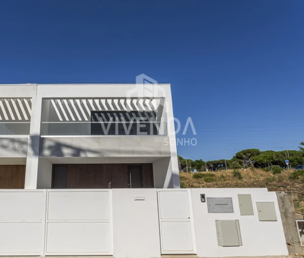 Moradia T3 para Venda em Gambia-Pontes-Alto da Guerra Foto 55