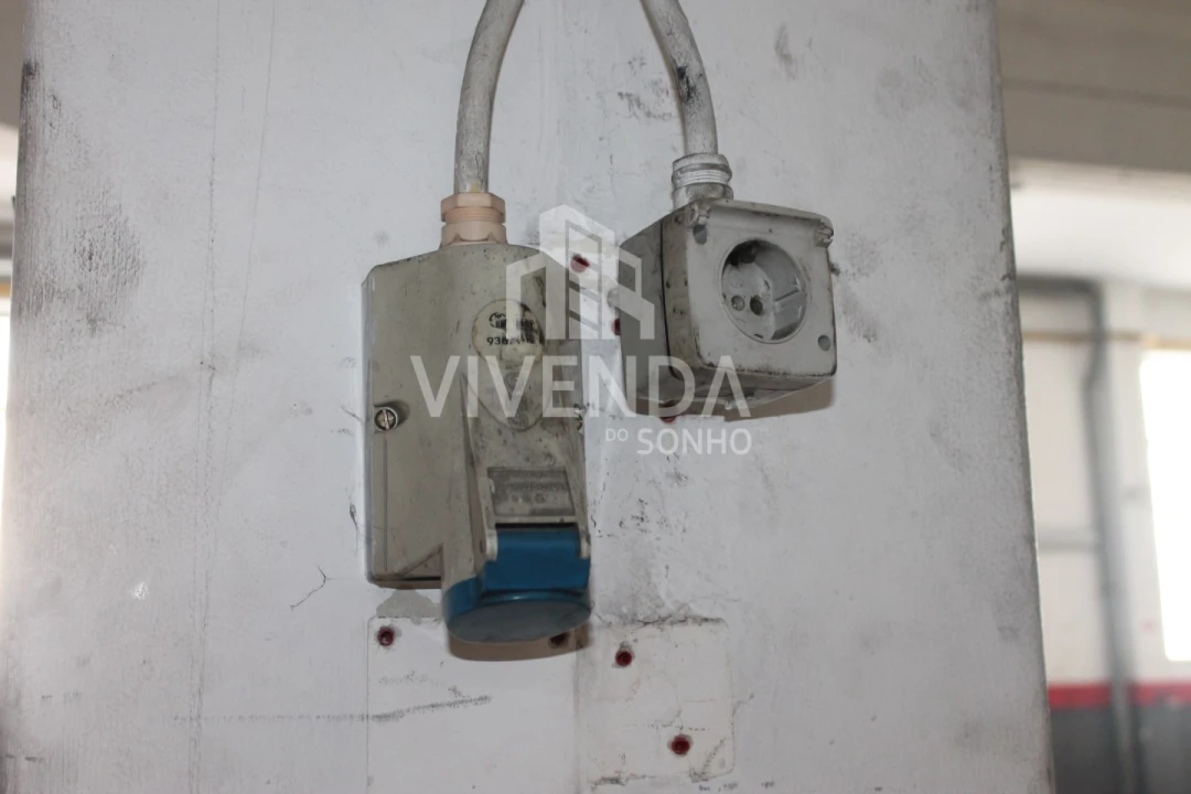 Armazém para Venda em Amora Foto 27