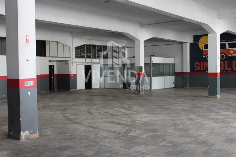 Armazém para Venda em Amora Foto 12