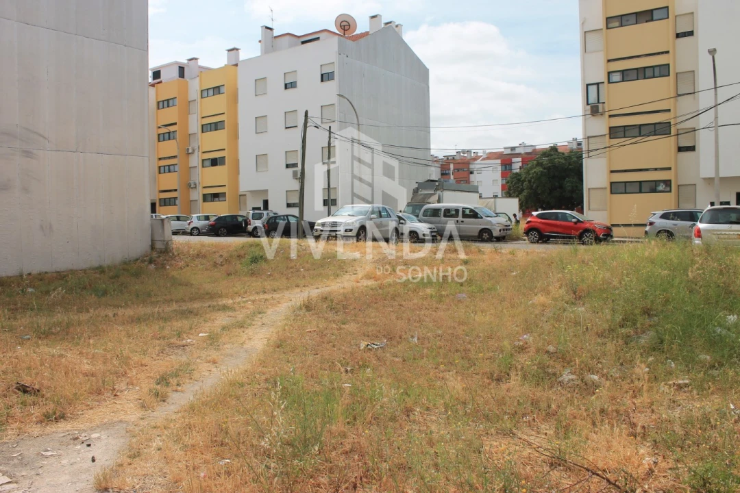 Terreno para Venda em Alhos Vedros Foto 7