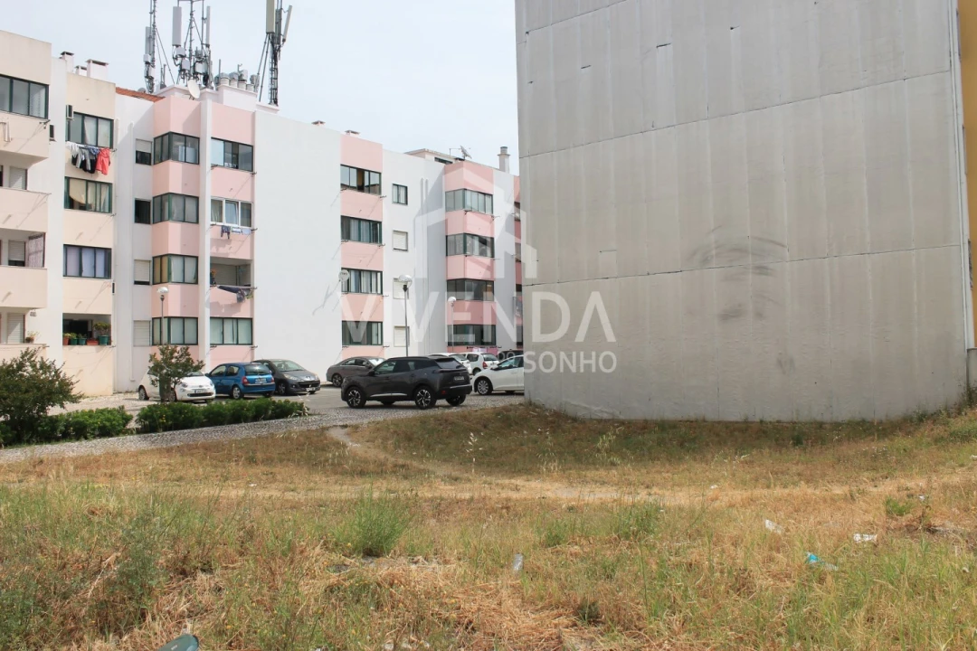 Terreno para Venda em Alhos Vedros Foto 9