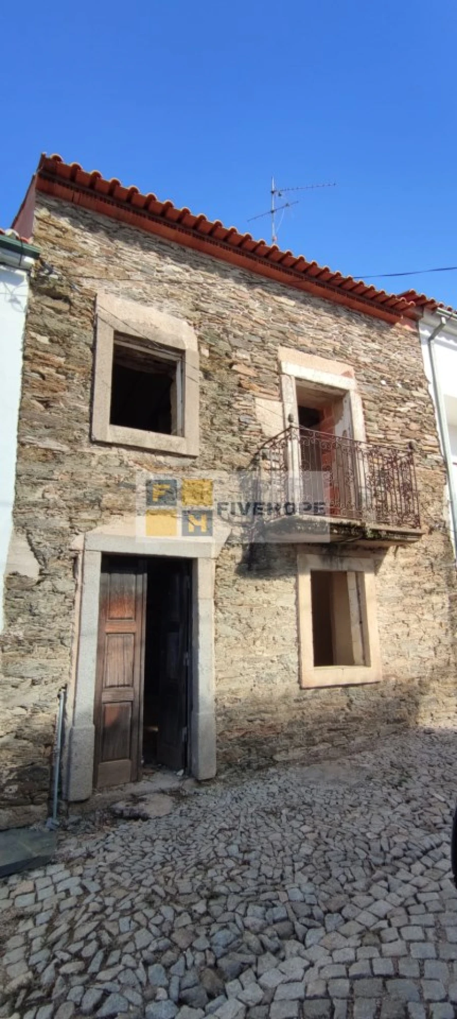 Moradia T3 para Venda em Rosmaninhal Foto 2