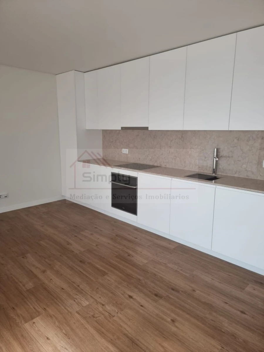 Apartamento T0 para Venda em Alcantara Foto 7