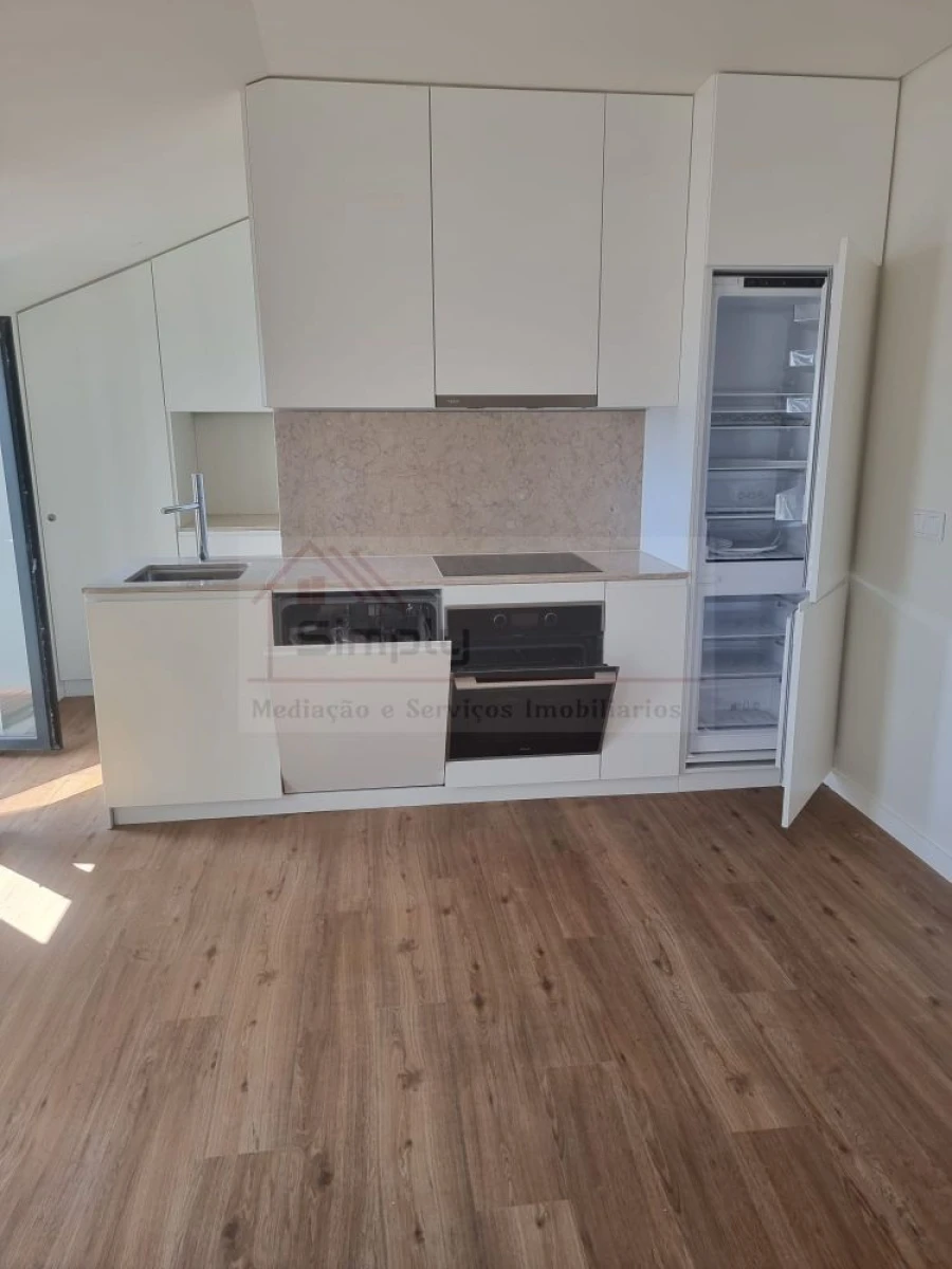 Apartamento T1 para Venda em Alcantara Foto 13