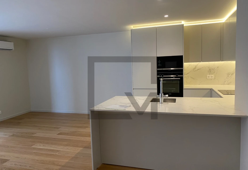 Apartamento T3 para Venda em Santa Marinha e São Pedro da Afurada Foto 3