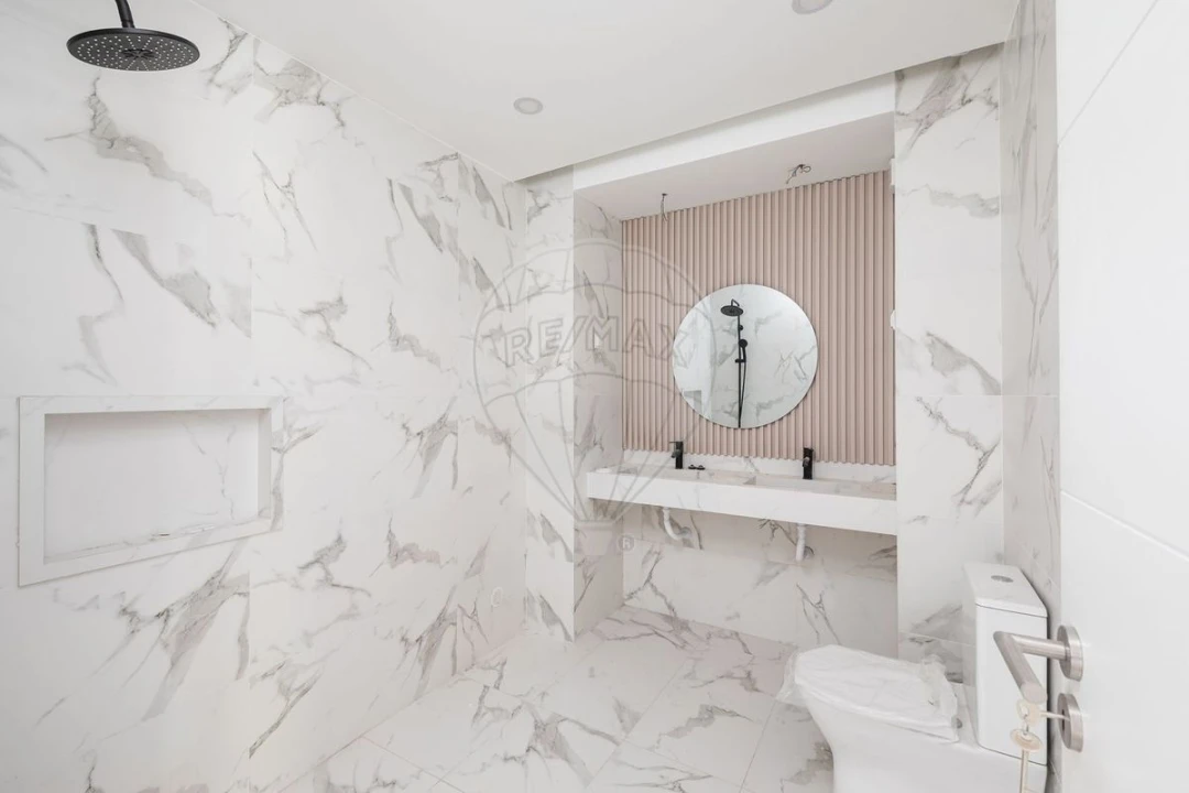 Moradia T4 para Venda em Alenquer (Santo Estêvão e Triana) Foto 20