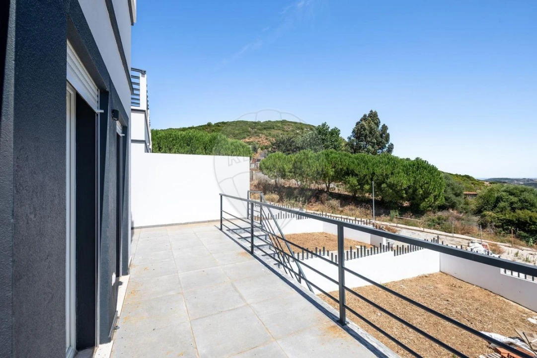 Moradia T4 para Venda em Alenquer (Santo Estêvão e Triana) Foto 35