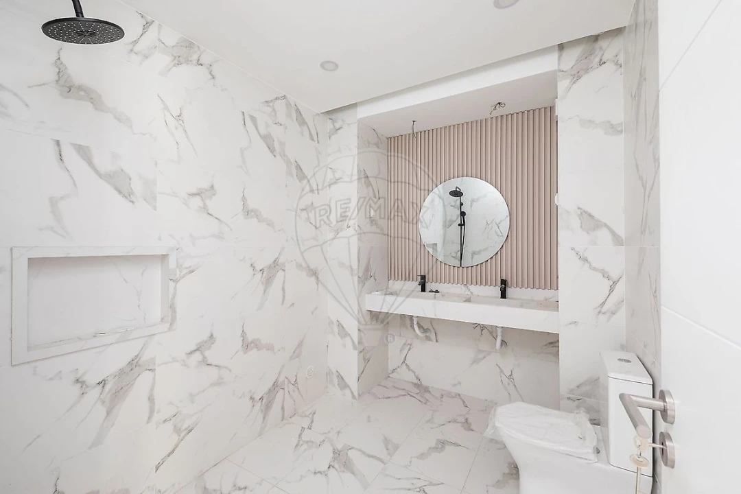 Moradia T4 para Venda em Alenquer (Santo Estêvão e Triana) Foto 20