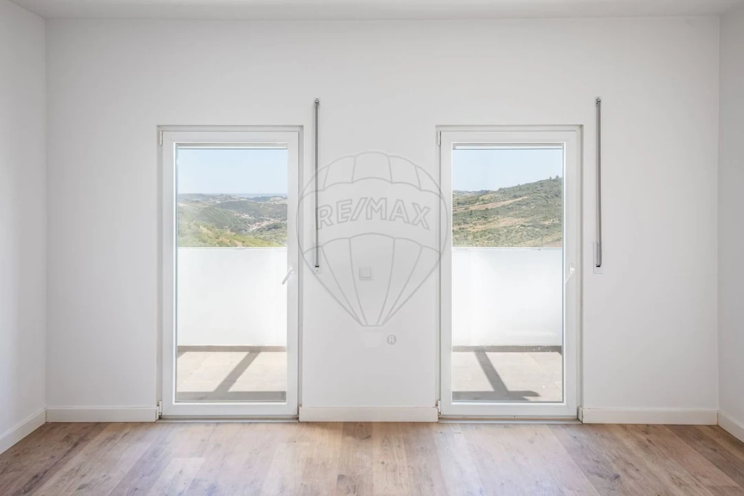 Moradia T4 para Venda em Alenquer (Santo Estêvão e Triana) Foto 22