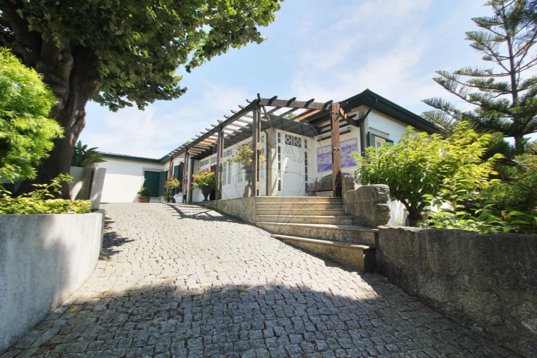 Quinta T5 para Venda em Gulpilhares e Valadares Foto 2