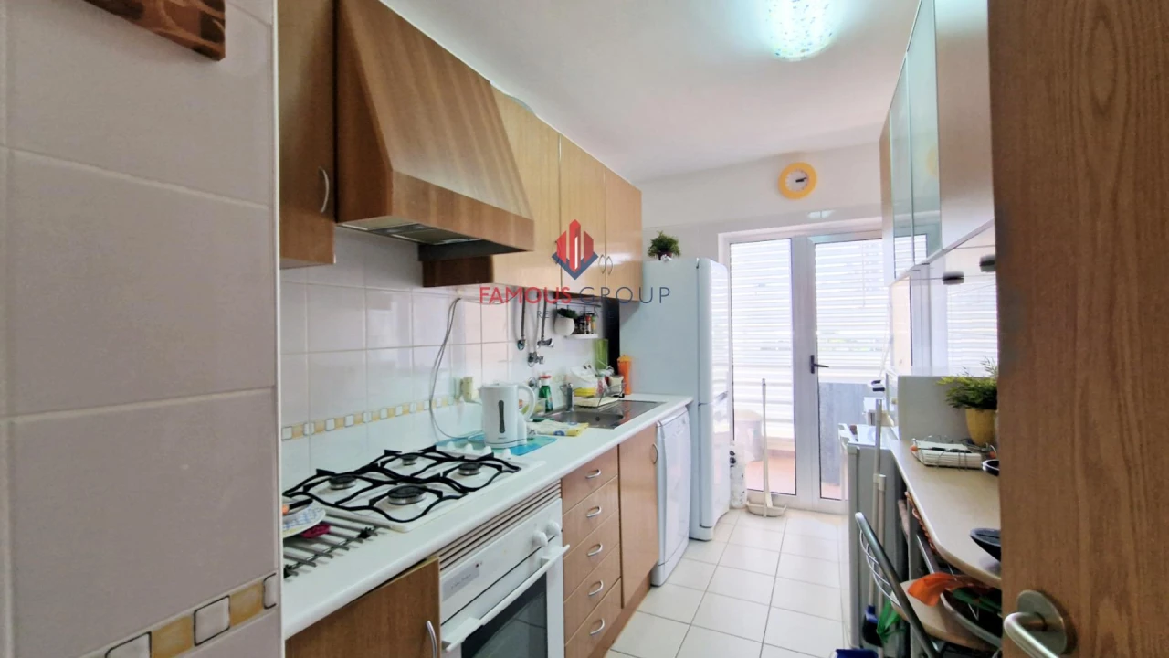 Apartamento T3 para Venda em Portimão Foto 10
