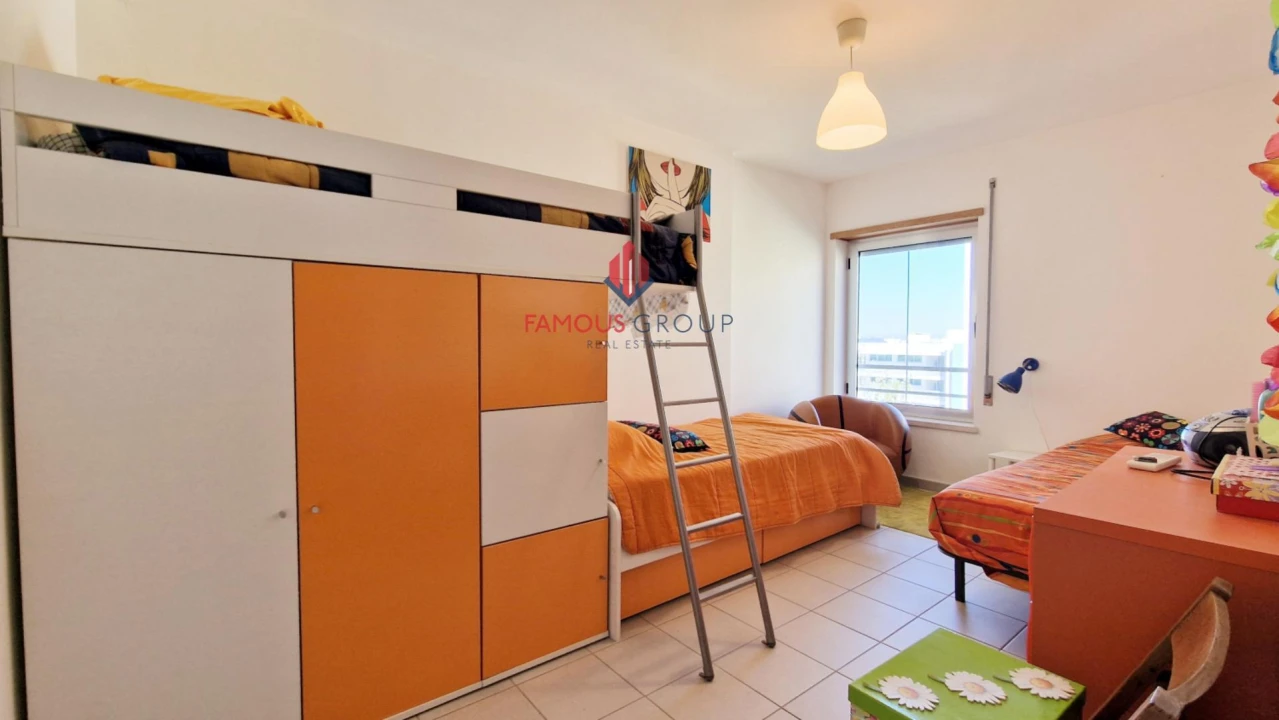 Apartamento T3 para Venda em Portimão Foto 19