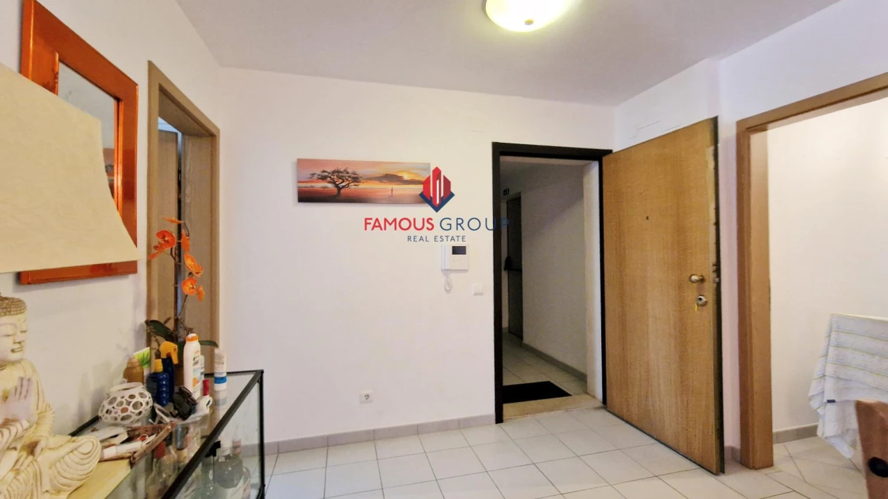 Apartamento T3 para Venda em Portimão Foto 3