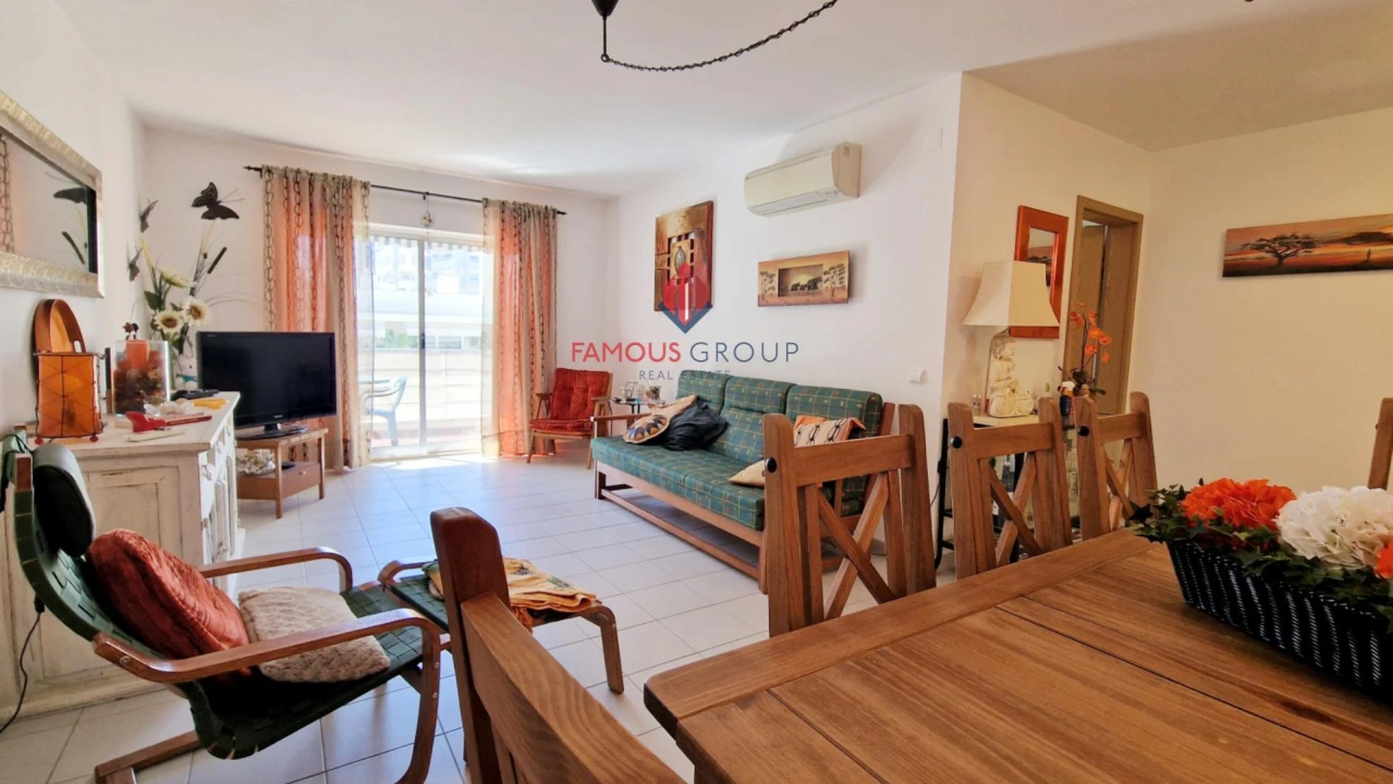 Apartamento T3 para Venda em Portimão Foto 4