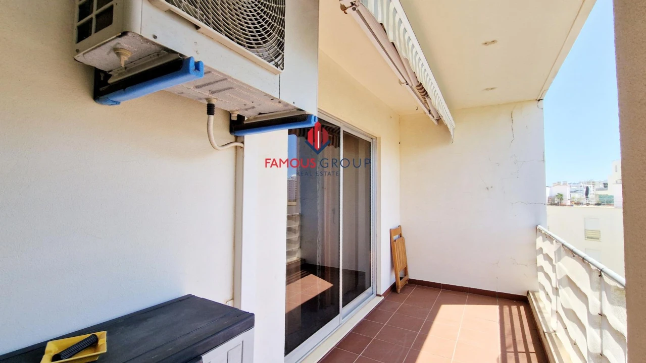 Apartamento T3 para Venda em Portimão Foto 9