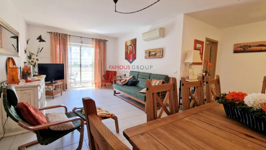 Apartamento T3 para Venda em Portimão Foto 4