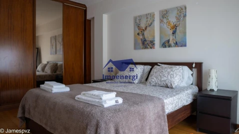 Apartamento T3 para Venda em Póvoa de Varzim, Beiriz e Argivai